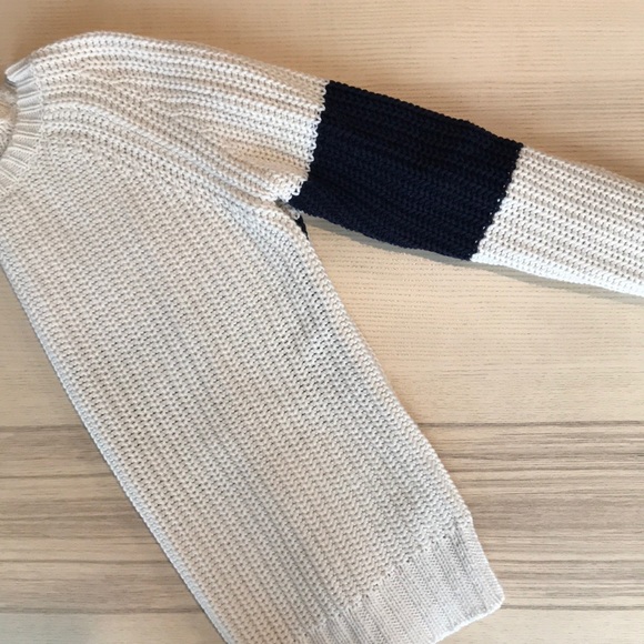 360 Sweater XS Cream with Navy EUC - Picture 3 of 8